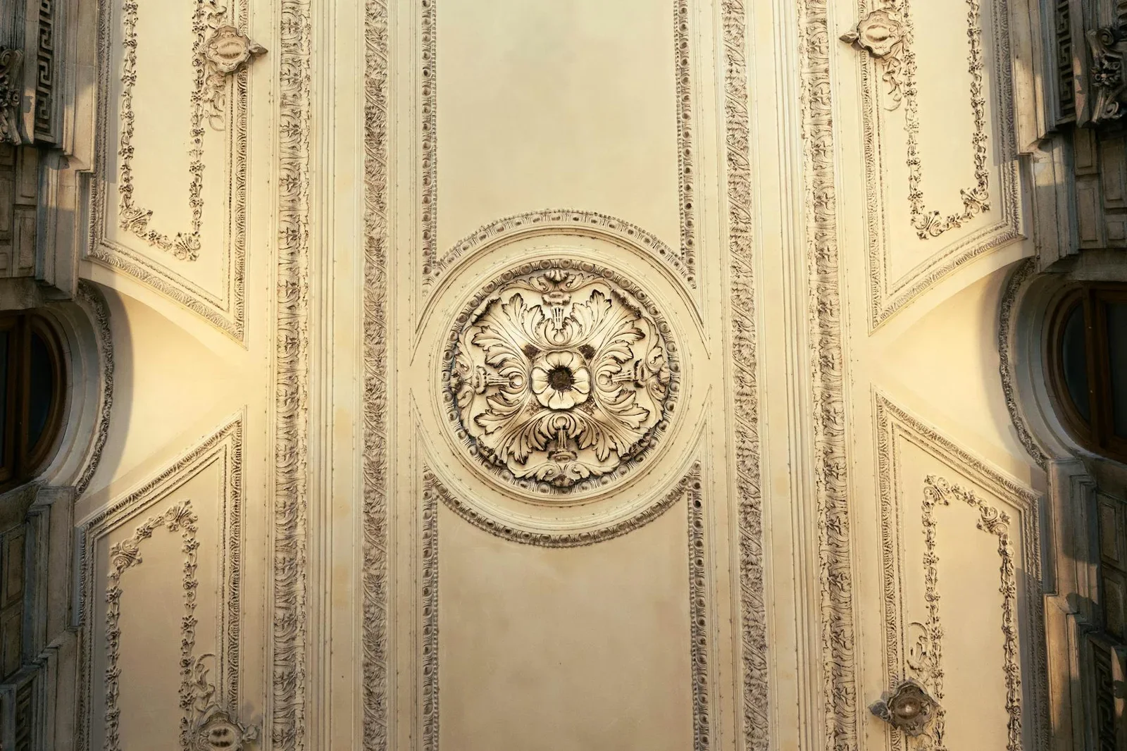 Close-up view of an ornate architectural ceiling with intric | Thiết kế nội thất 24