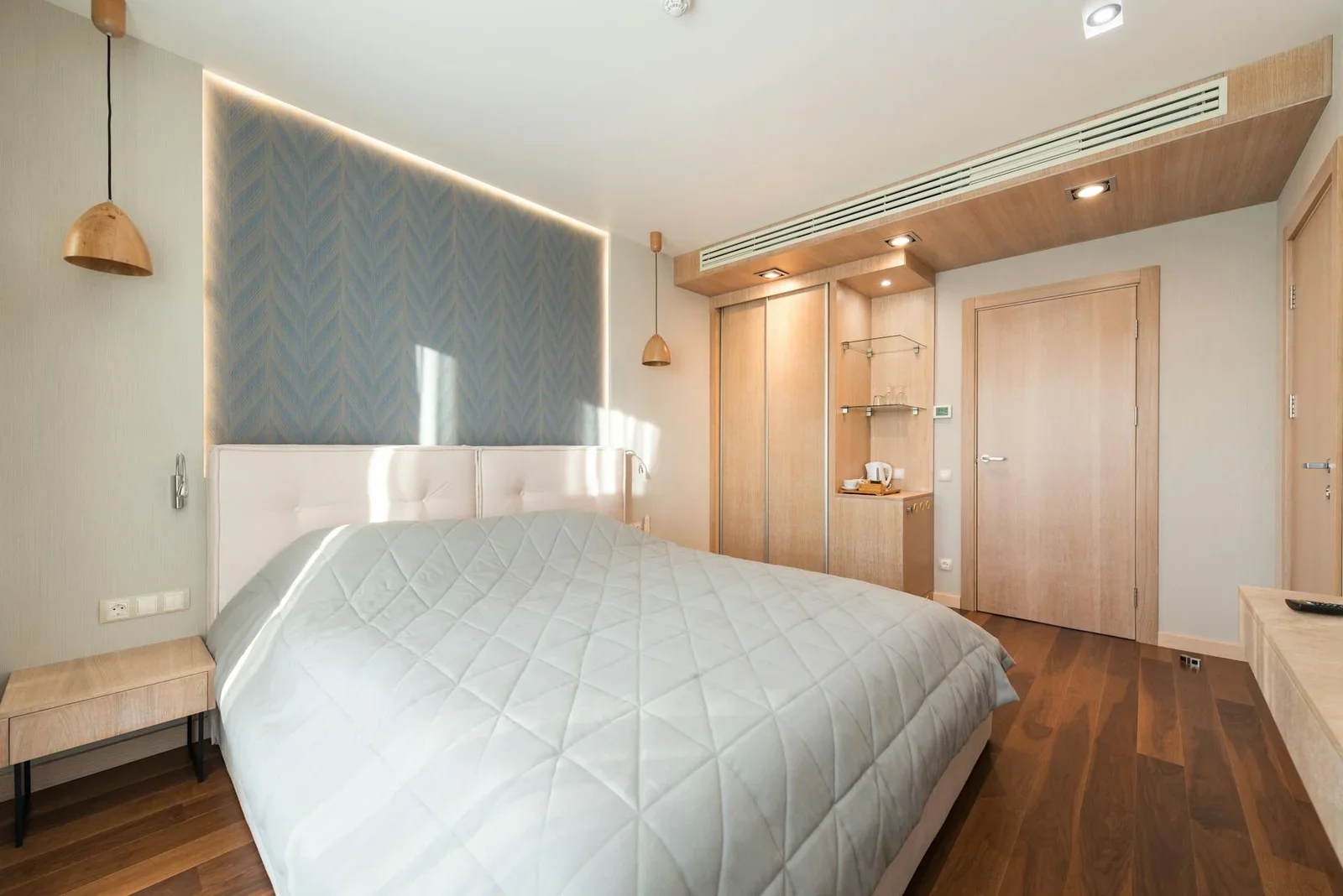 Interior of hotel room with bed with headrest and backlight  | Thiết kế nội thất 24