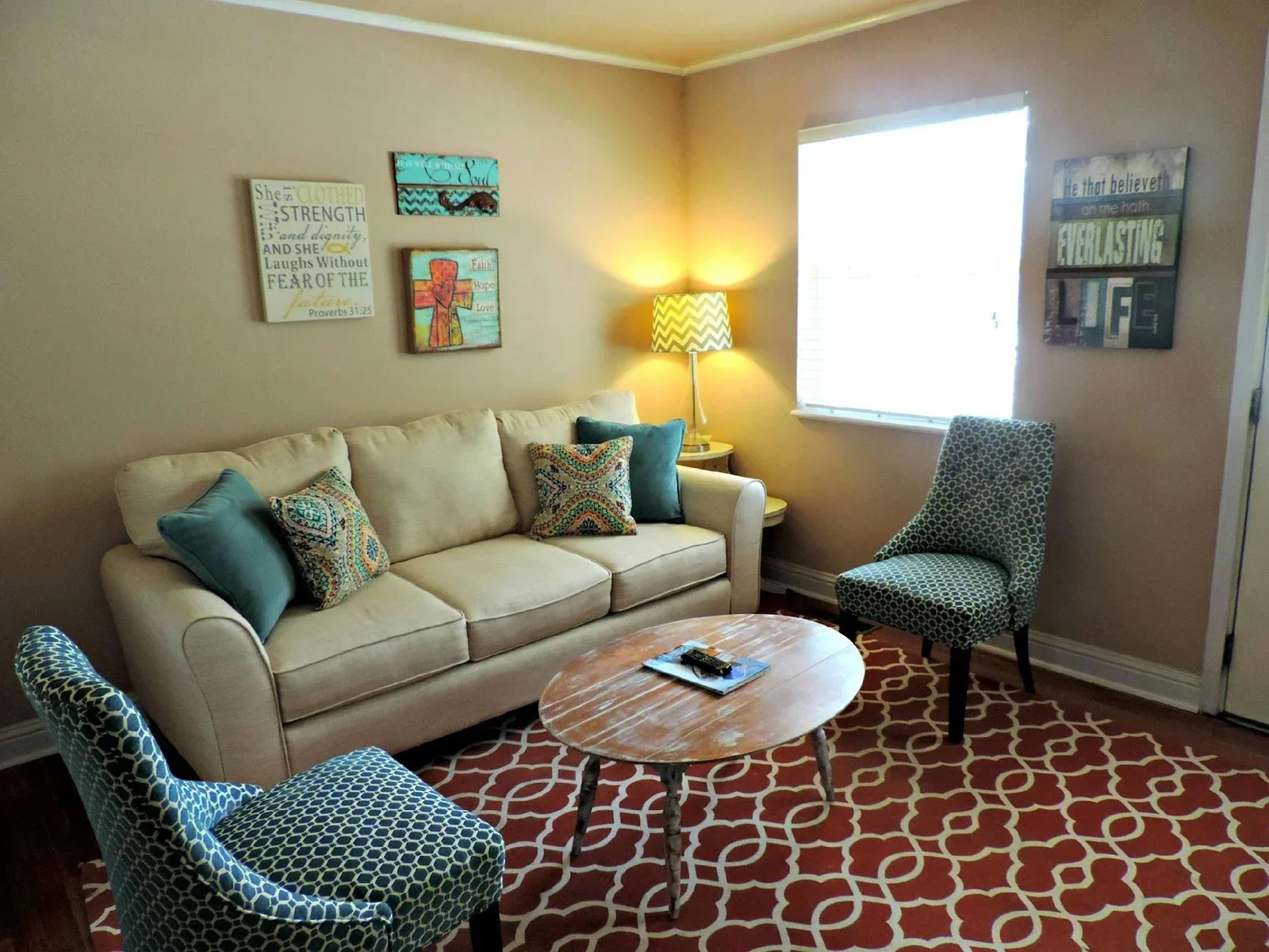Bright living room with elegant furniture and modern decor, | Thiết kế nội thất 24