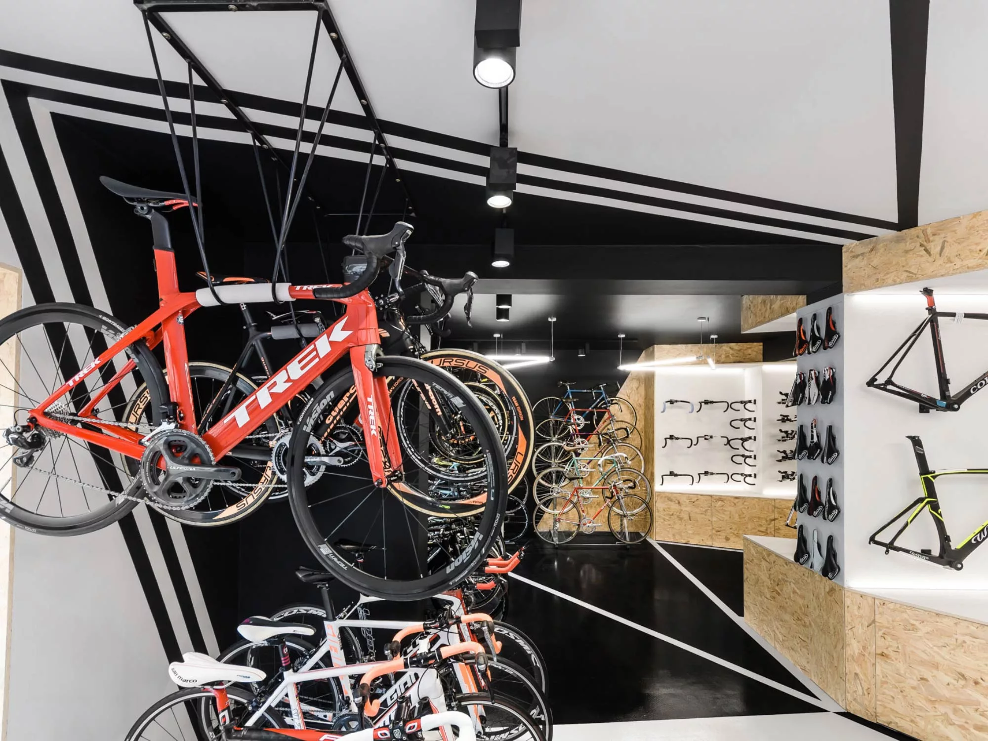 Không Gian Thể Thao Đa Chiều - VeloSpace