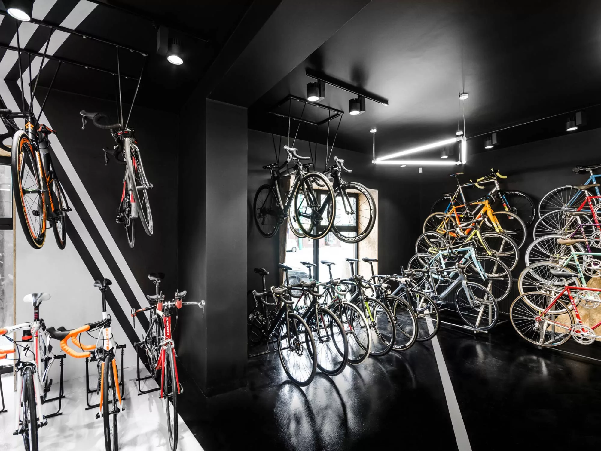 Không Gian Thể Thao Đa Chiều - VeloSpace