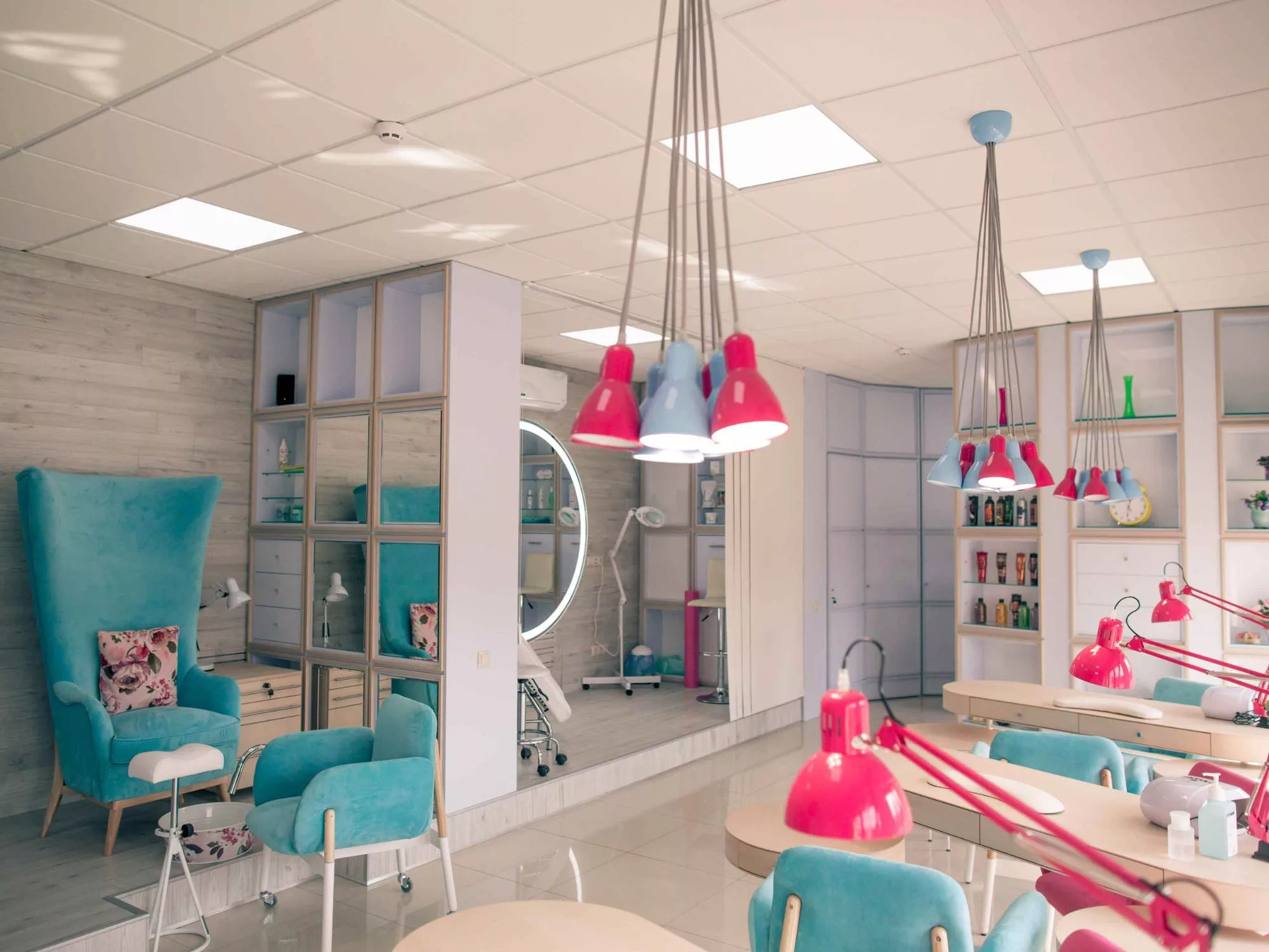 Luna Beauty Studio - Không Gian Làm Đẹp Đẳng Cấp