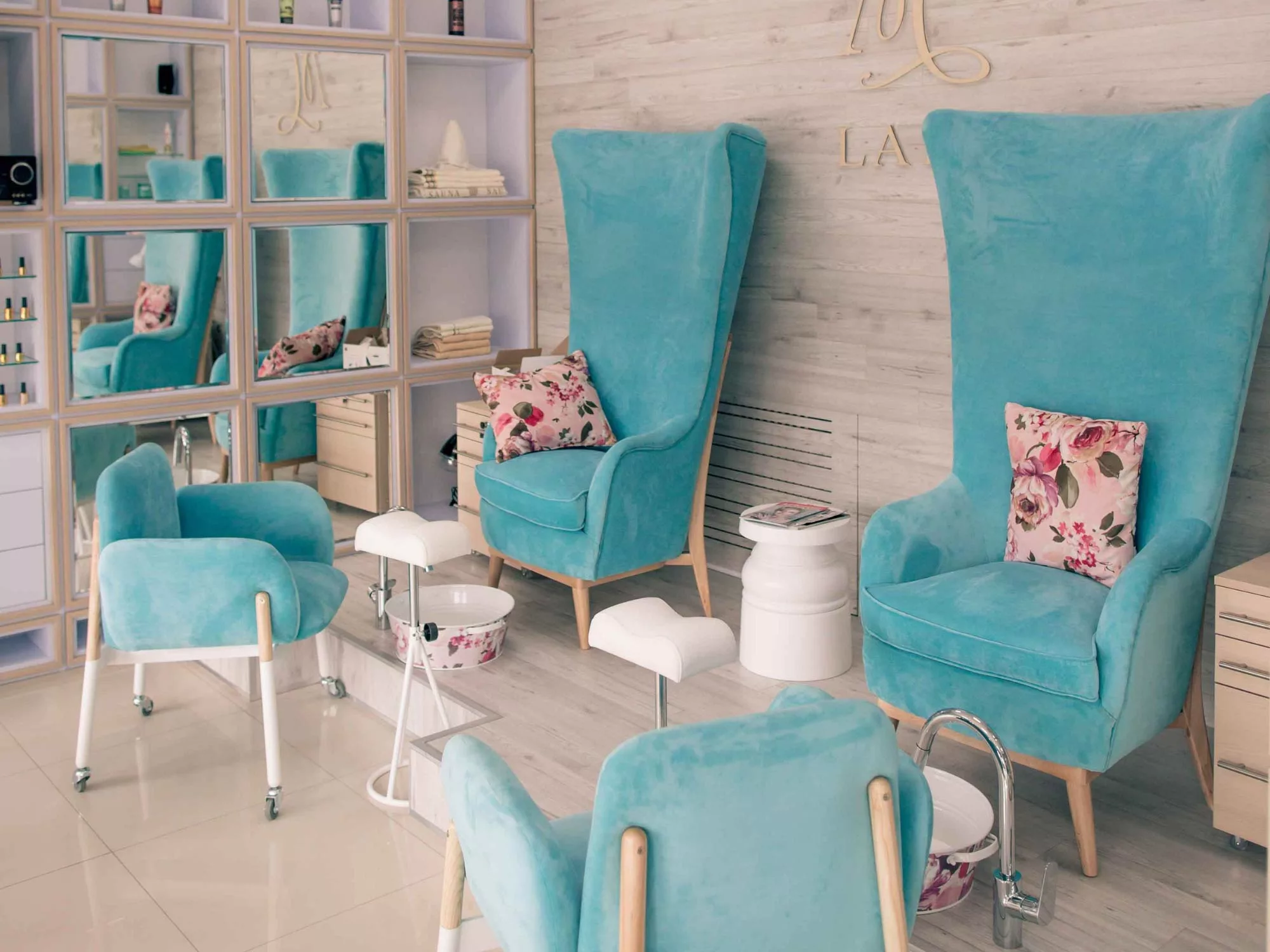 Luna Beauty Studio - Không Gian Làm Đẹp Đẳng Cấp