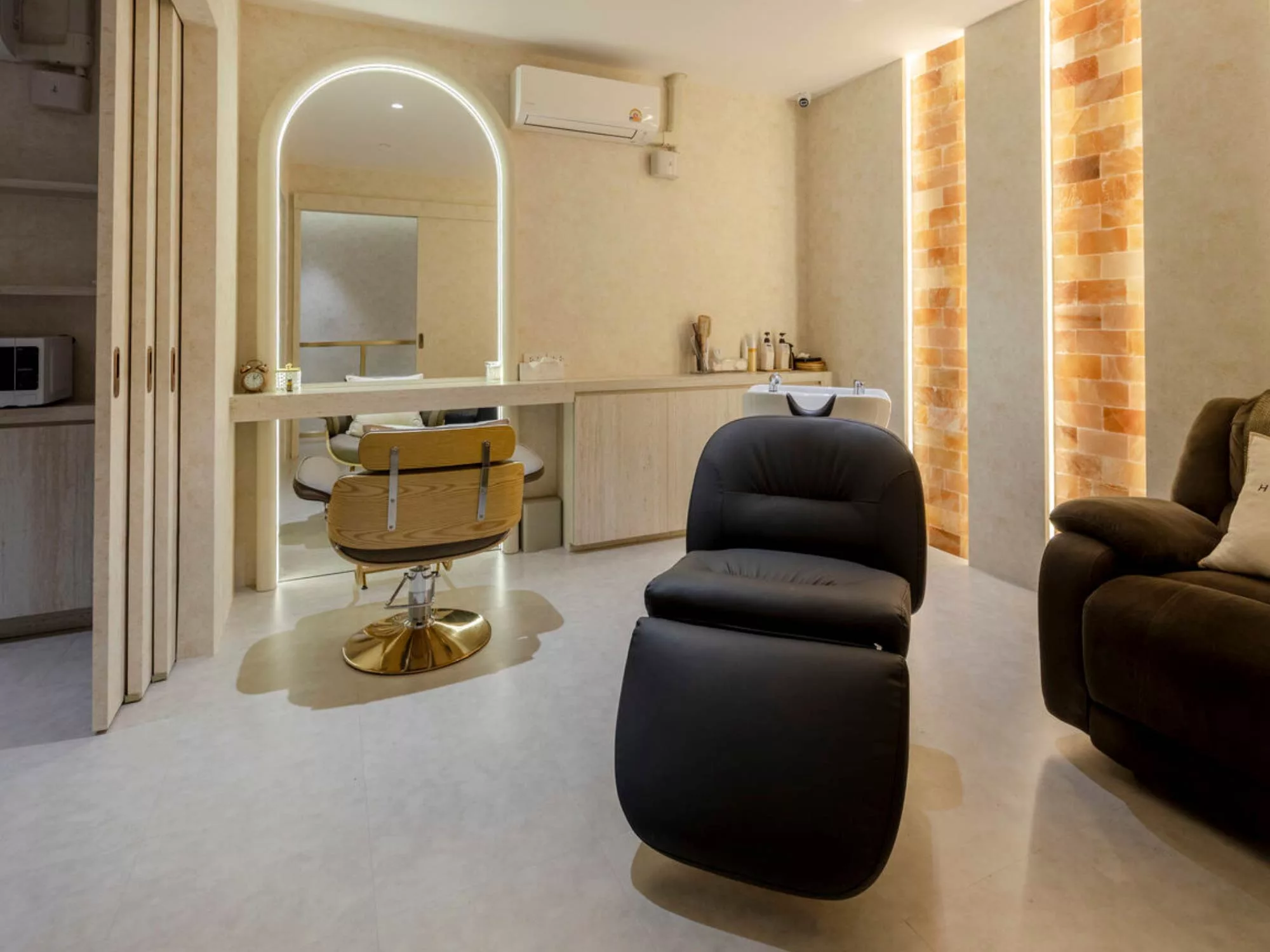 Không Gian Tinh Tế - Happening Beauty & Lifestyle