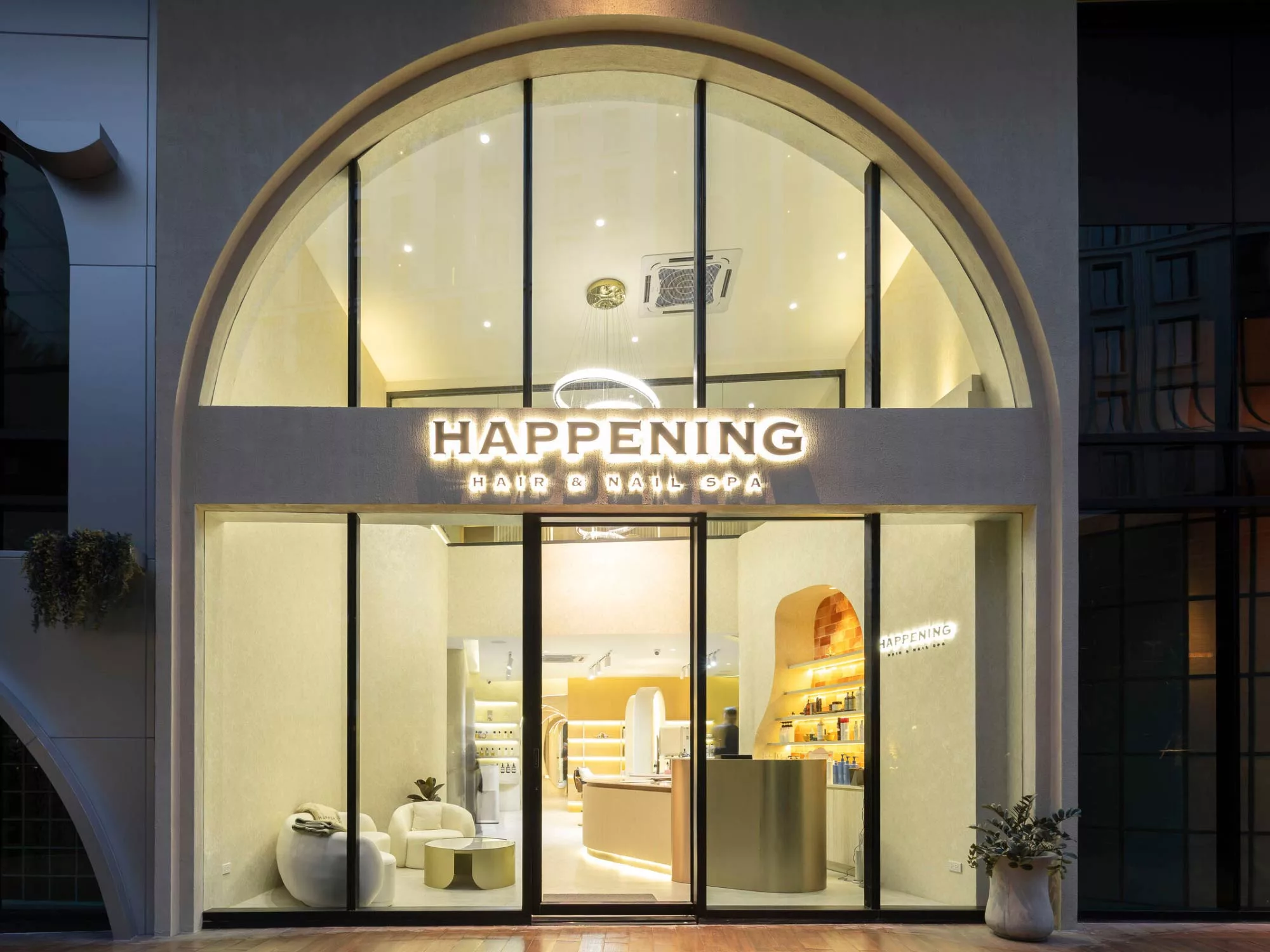 Không Gian Tinh Tế - Happening Beauty & Lifestyle