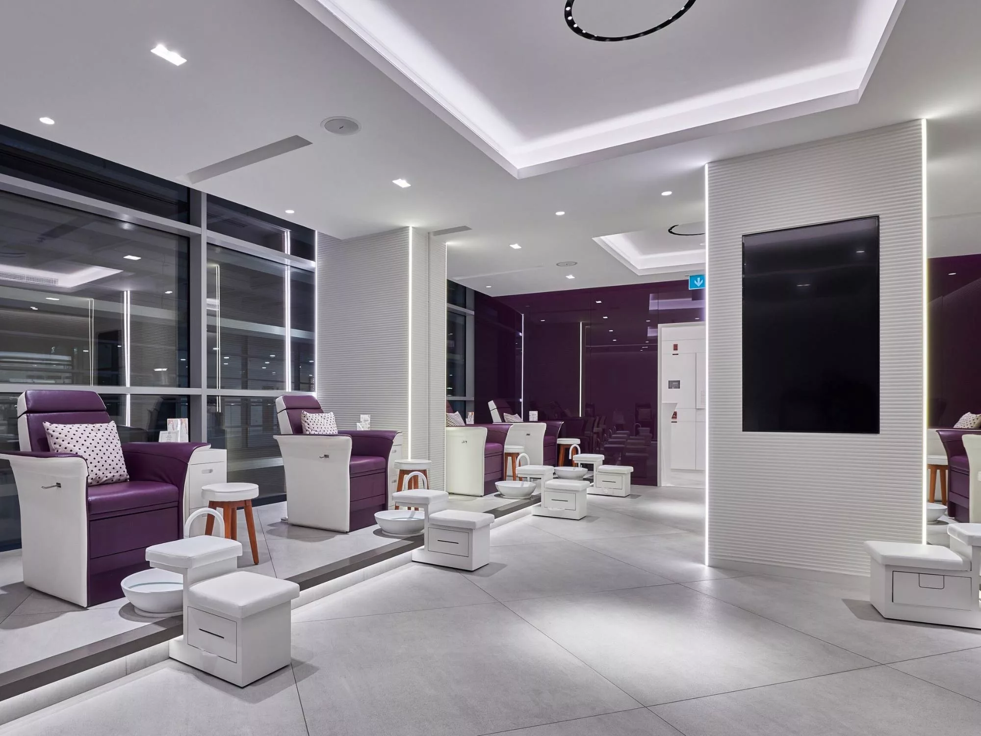 Không Gian Tinh Tế - Thiết Kế Nội Thất Nail House