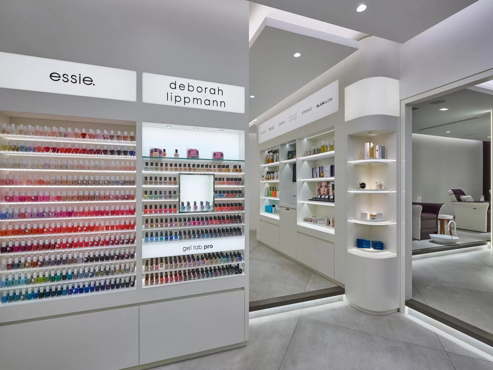 Không Gian Tinh Tế - Thiết Kế Nội Thất Nail House