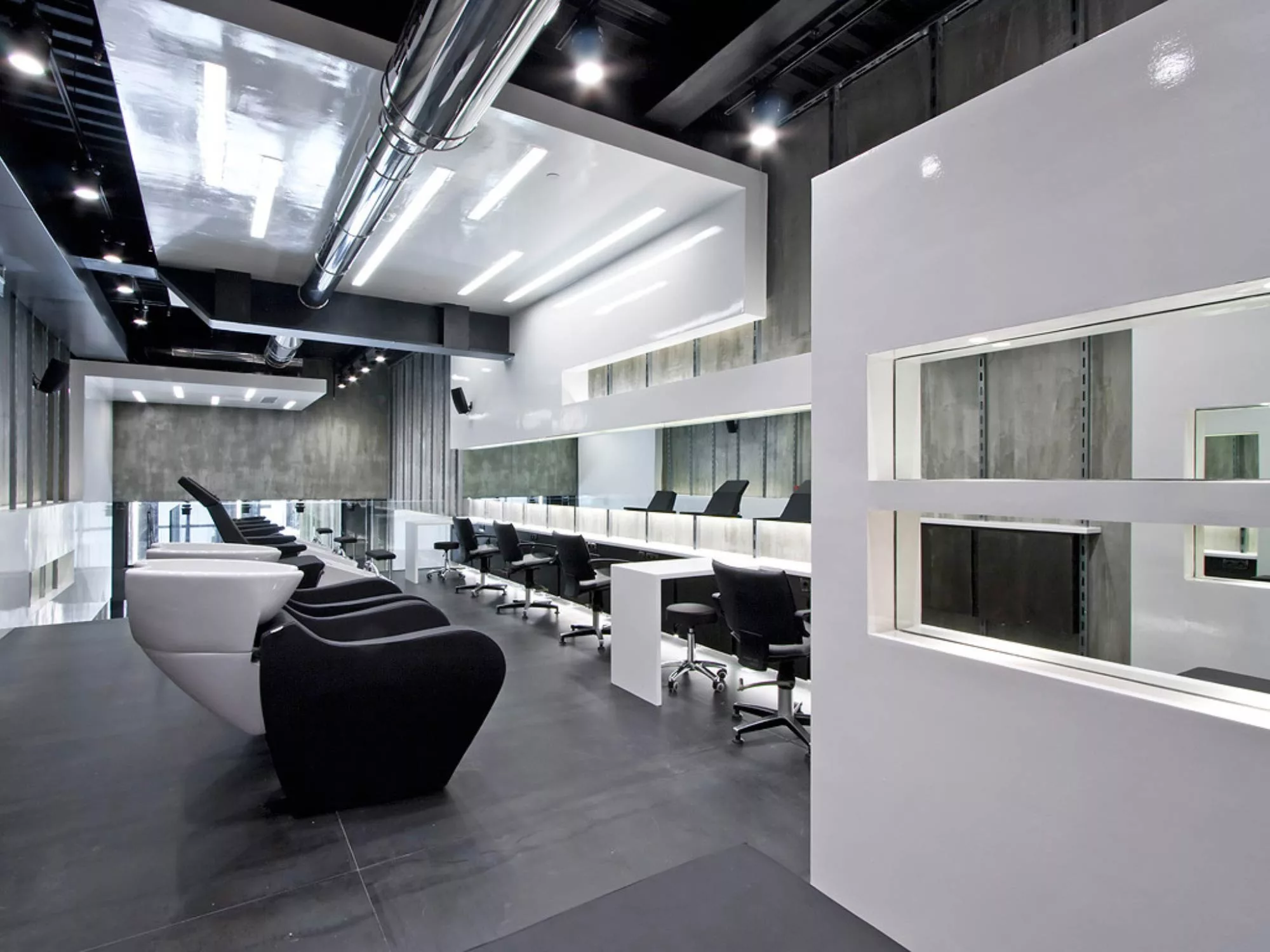 Luna Hair Studio – Không Gian Tinh Tế Kết Hợp Cảm Hứng Công Nghiệp
