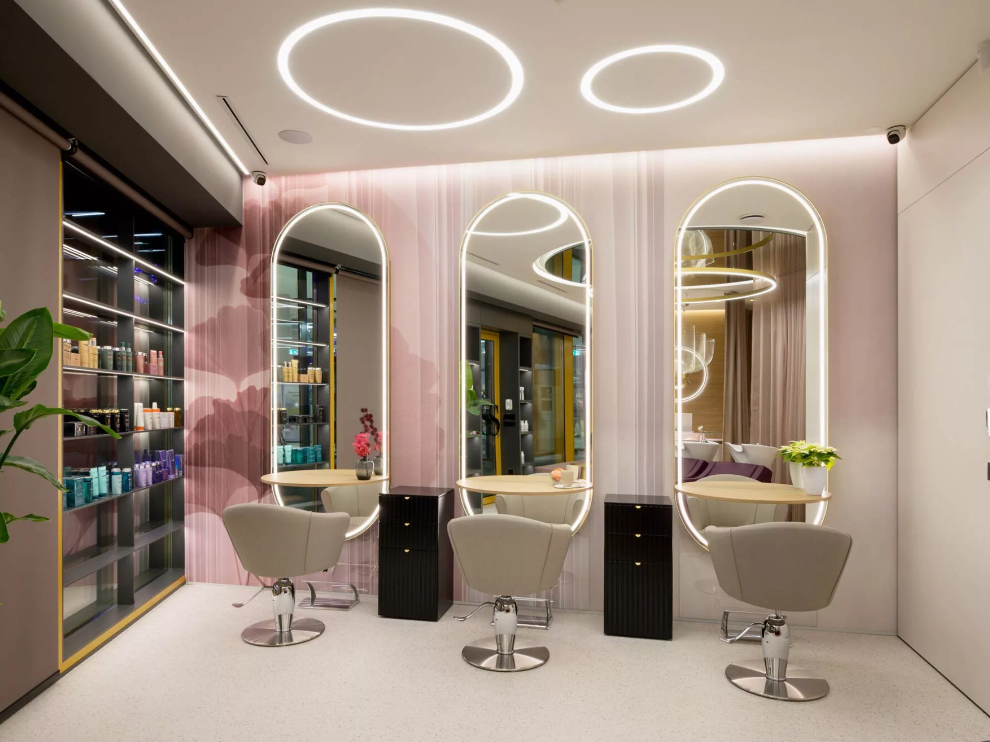 Luna Hair Studio – Không Gian Tinh Tế Kết Hợp Cảm Xúc
