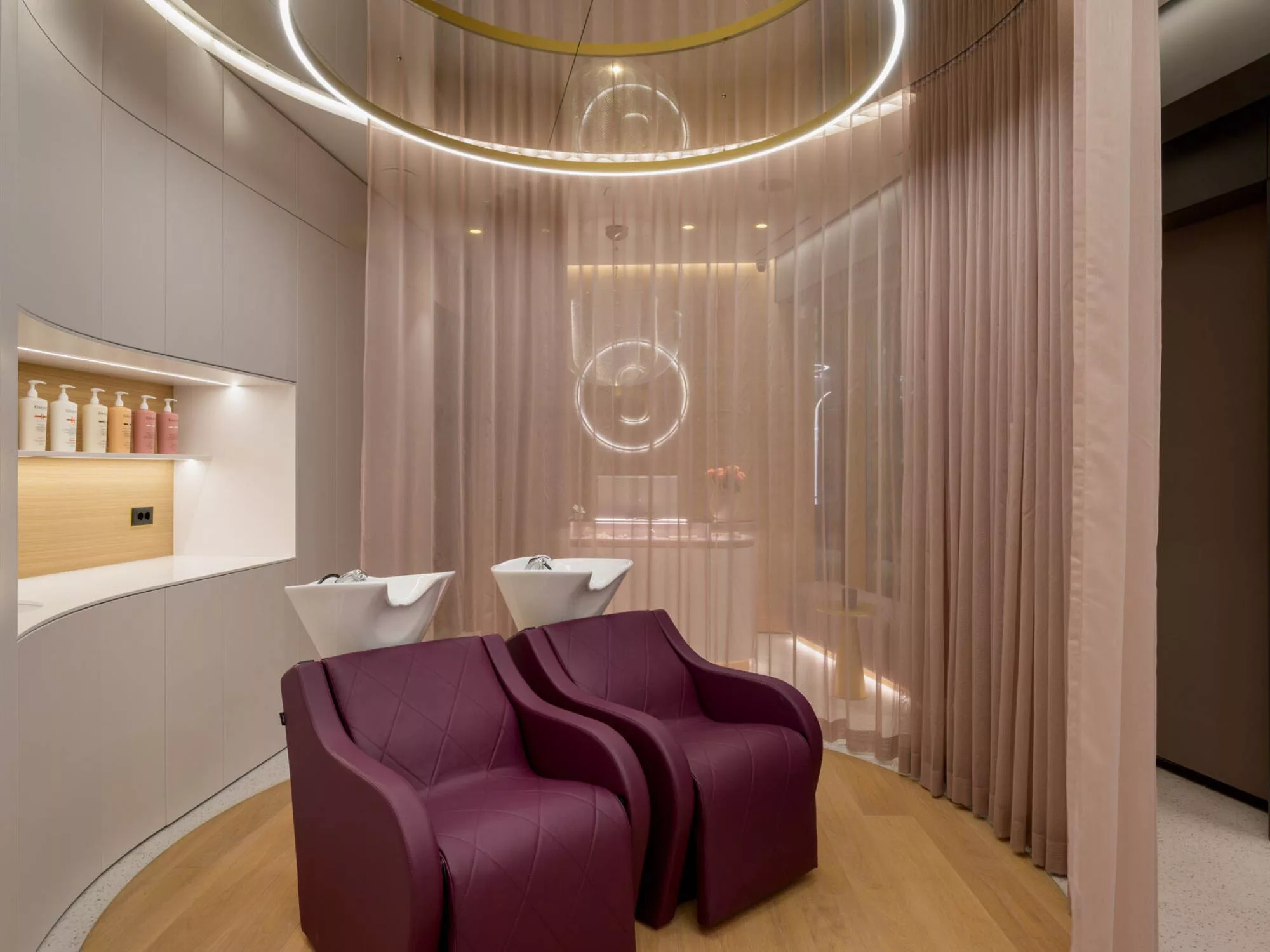 Luna Hair Studio – Không Gian Tinh Tế Kết Hợp Cảm Xúc