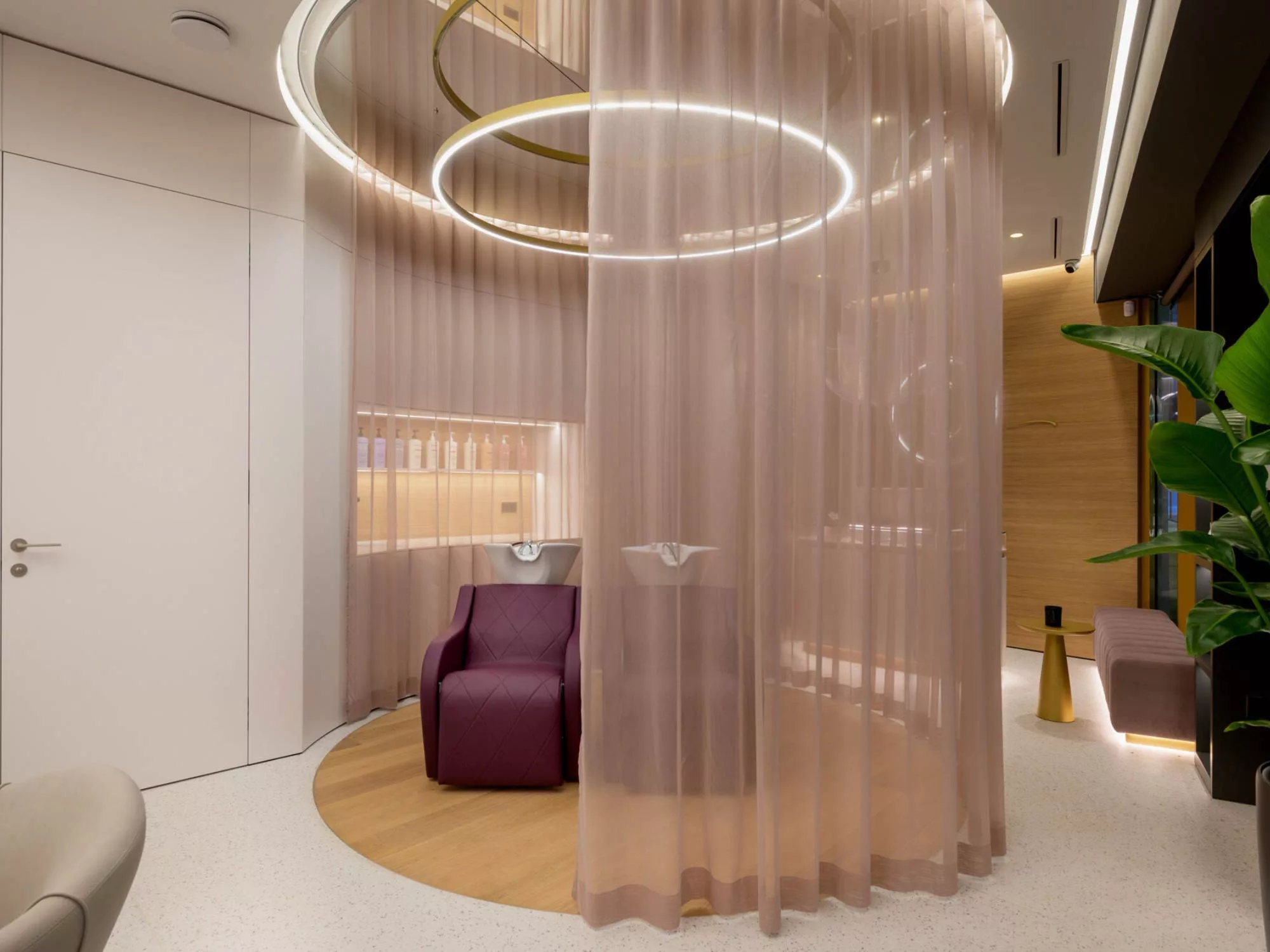 Luna Hair Studio – Không Gian Tinh Tế Kết Hợp Cảm Xúc
