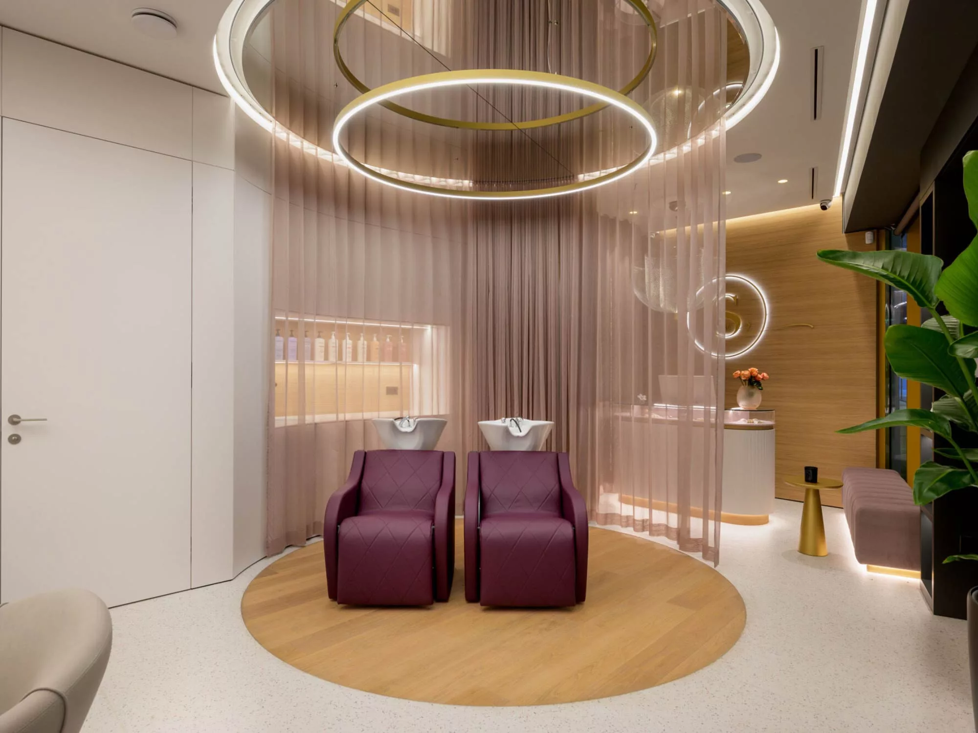 Luna Hair Studio – Không Gian Tinh Tế Kết Hợp Cảm Xúc