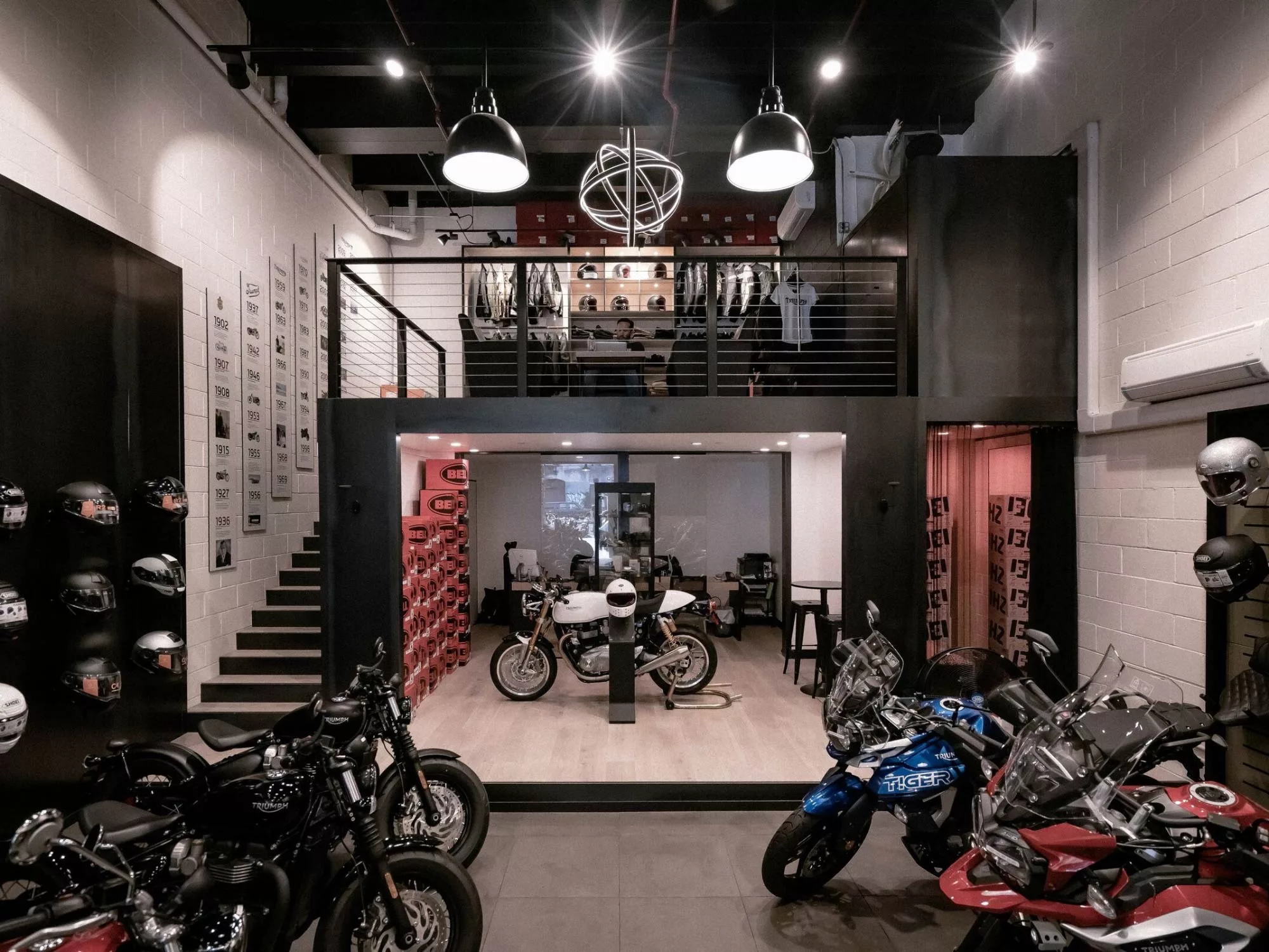 Không Gian Tương Lai: Showroom Xe Đẳng Cấp Vinh Quang