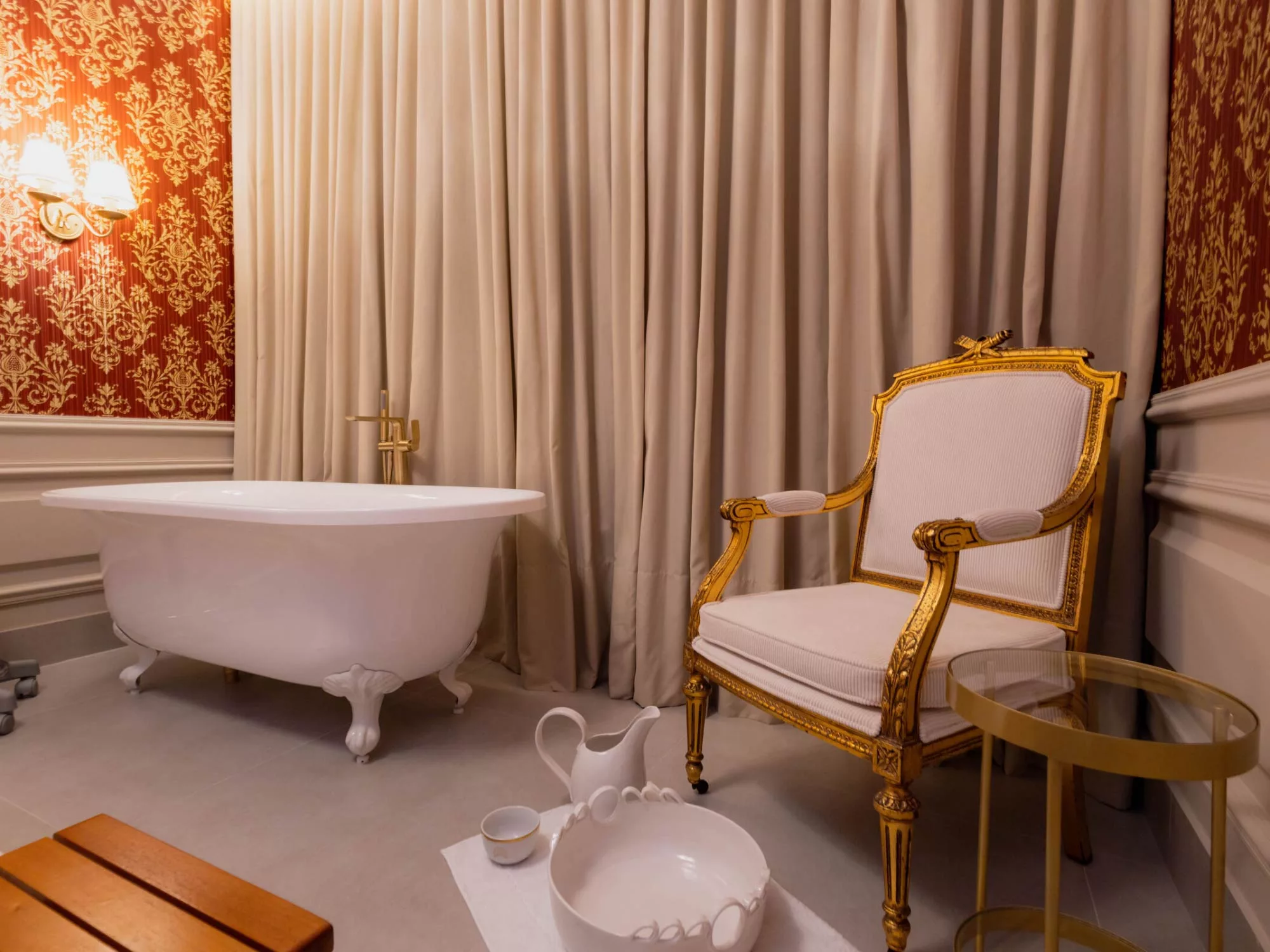 Luna Spa – Không Gian Trị Liệu Đa Sắc Màu